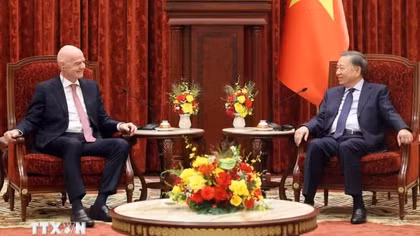 Tổng Bí thư, Chủ tịch nước Tô Lâm tiếp Chủ tịch Liên đoàn Bóng đá thế giới