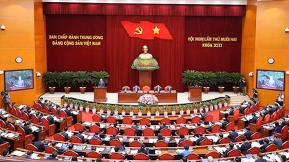 Tổng Bí thư Tô Lâm tin tưởng Hội nghị sẽ thành công tốt đẹp, tạo đà vững chắc cho công tác chuẩn bị Đại hội XIV của Đảng, đáp ứng kỳ vọng của toàn Đảng, toàn dân, toàn quân.
