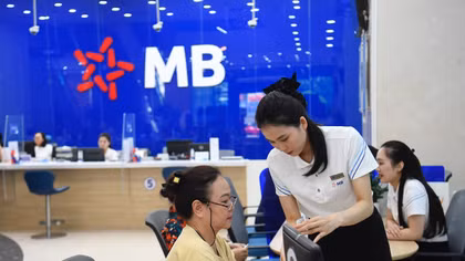 MB trở thành ngân hàng đầu tiên tại Việt Nam vượt mốc 100.000 tỷ đồng vốn điều lệ
