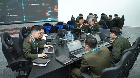 Ghi ở Trung tâm An ninh mạng quốc gia trước ngày khai mạc Đại hội XIV của Đảng