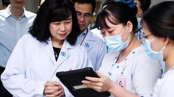 Chăm sóc sức khỏe nhân dân toàn diện, từ sớm, từ xa và ngay từ cơ sở