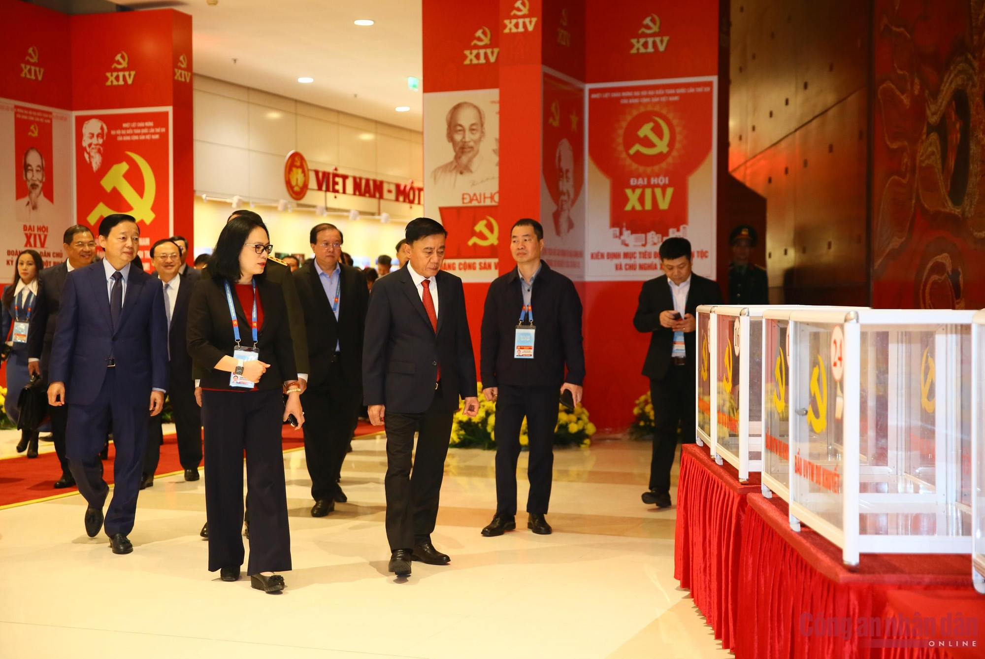 Thường trực Ban Bí thư Trần Cẩm Tú tổng duyệt công tác tổ chức phục vụ Đại hội XIV của Đảng -5