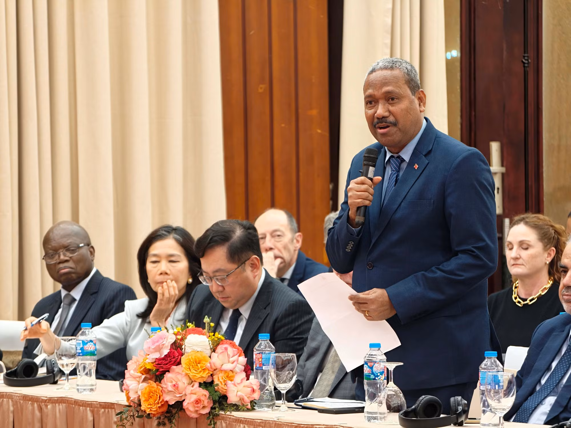 Việt Nam thông báo kết quả Đại hội XIV tới các cơ quan ngoại giao và tổ chức quốc tế - 1