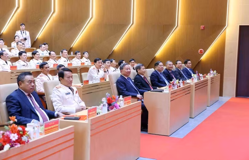 Tổng Bí thư Tô Lâm thăm và chúc Tết Cục An ninh điều tra Bộ Công an -0