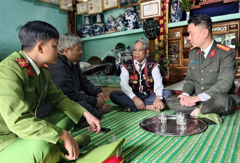 Từ bản làng miền Trung hướng đến Đại hội Đảng: Chung một niềm tin, chung khát vọng -0