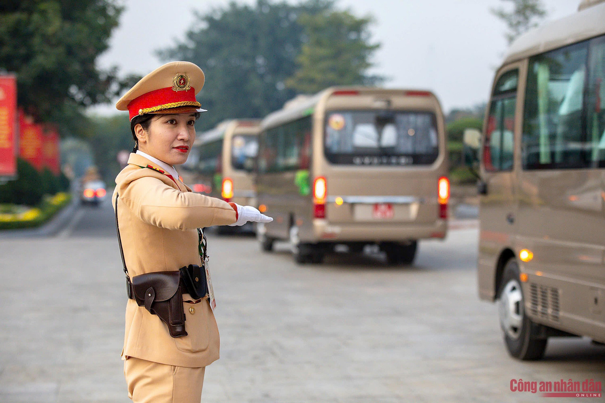 Công an Hà Nội diễn tập tổng duyệt dẫn đoàn đại biểu dự Đại hội XIV của Đảng -3