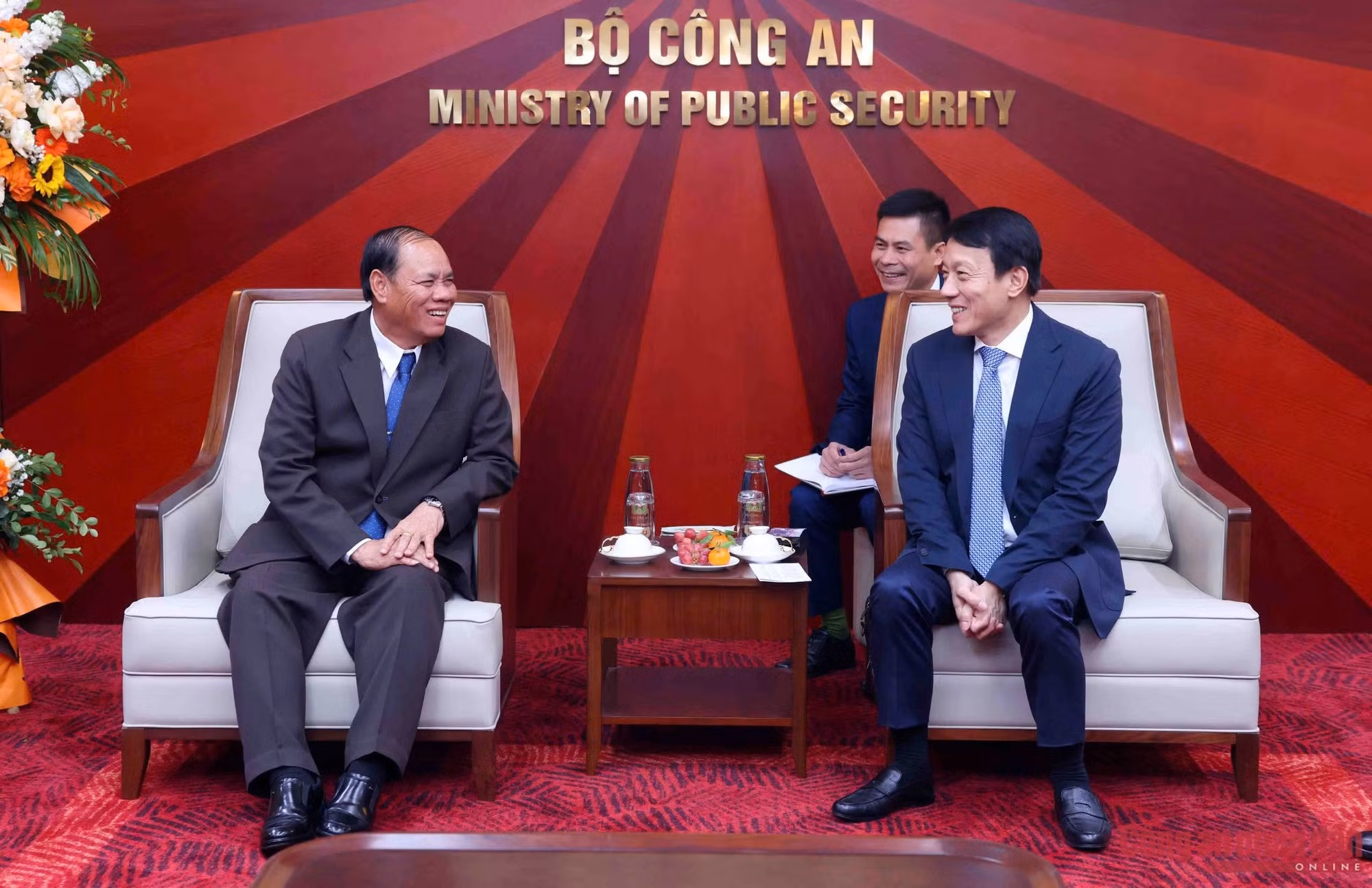 Tiếp tục vun đắp quan hệ hữu nghị Việt Nam – Lào -0