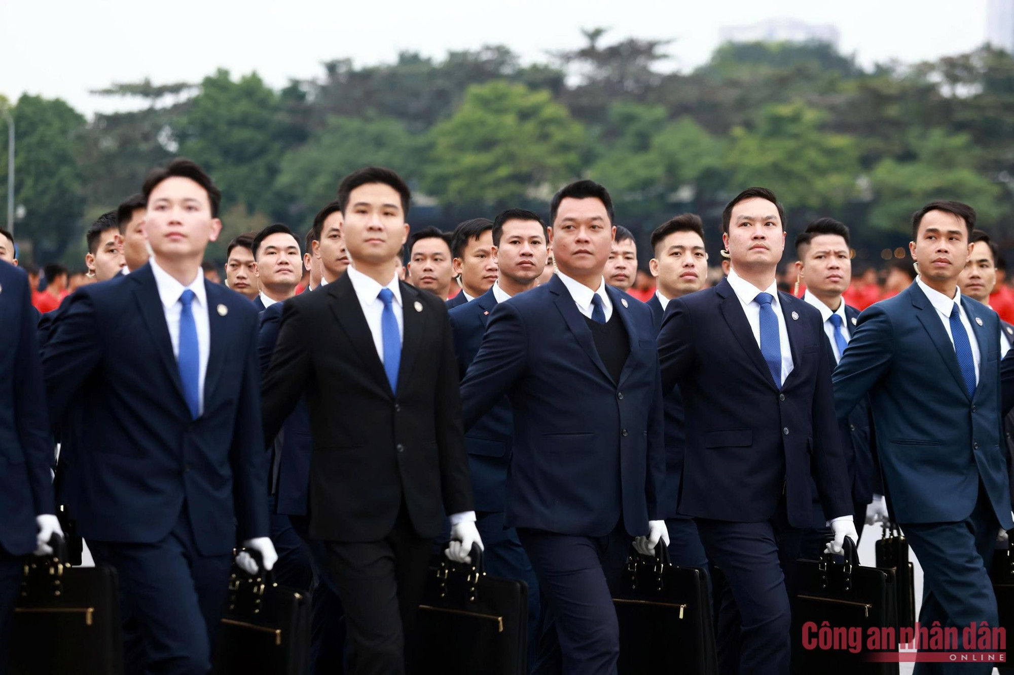 Lực lượng CAND luyện tập không ngừng, sẵn sàng ra quân bảo vệ an toàn Đại hội XIV của Đảng -4