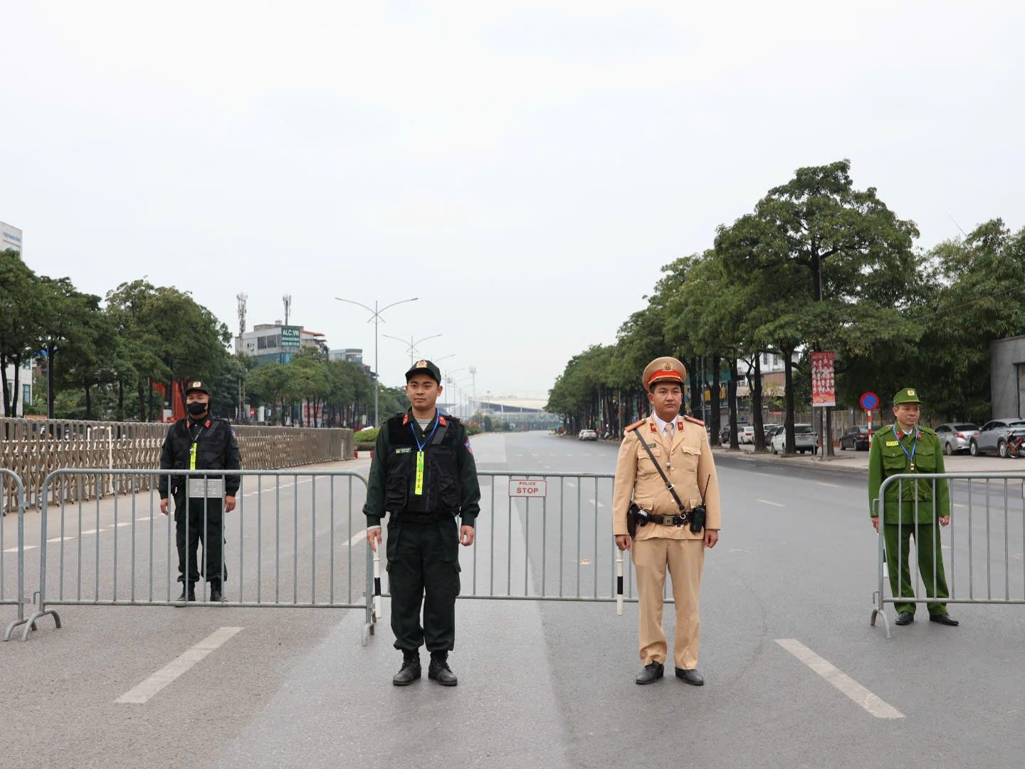 Hà Nội siết chặt giao thông phục vụ diễn tập bảo vệ Đại hội XIV -0