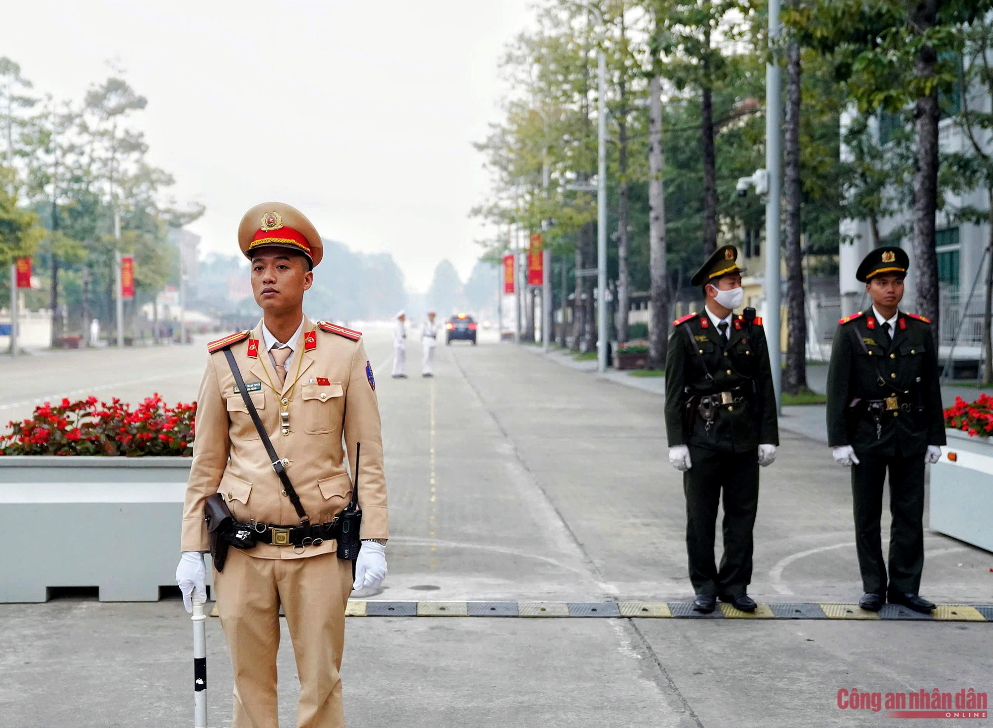 Công an Hà Nội diễn tập tổng duyệt dẫn đoàn đại biểu dự Đại hội XIV của Đảng -0