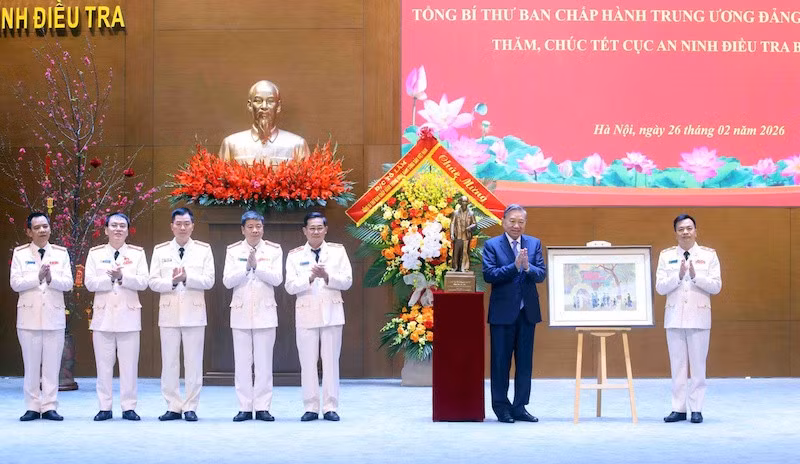 Tổng Bí thư Tô Lâm thăm và chúc Tết Cục An ninh điều tra Bộ Công an -0