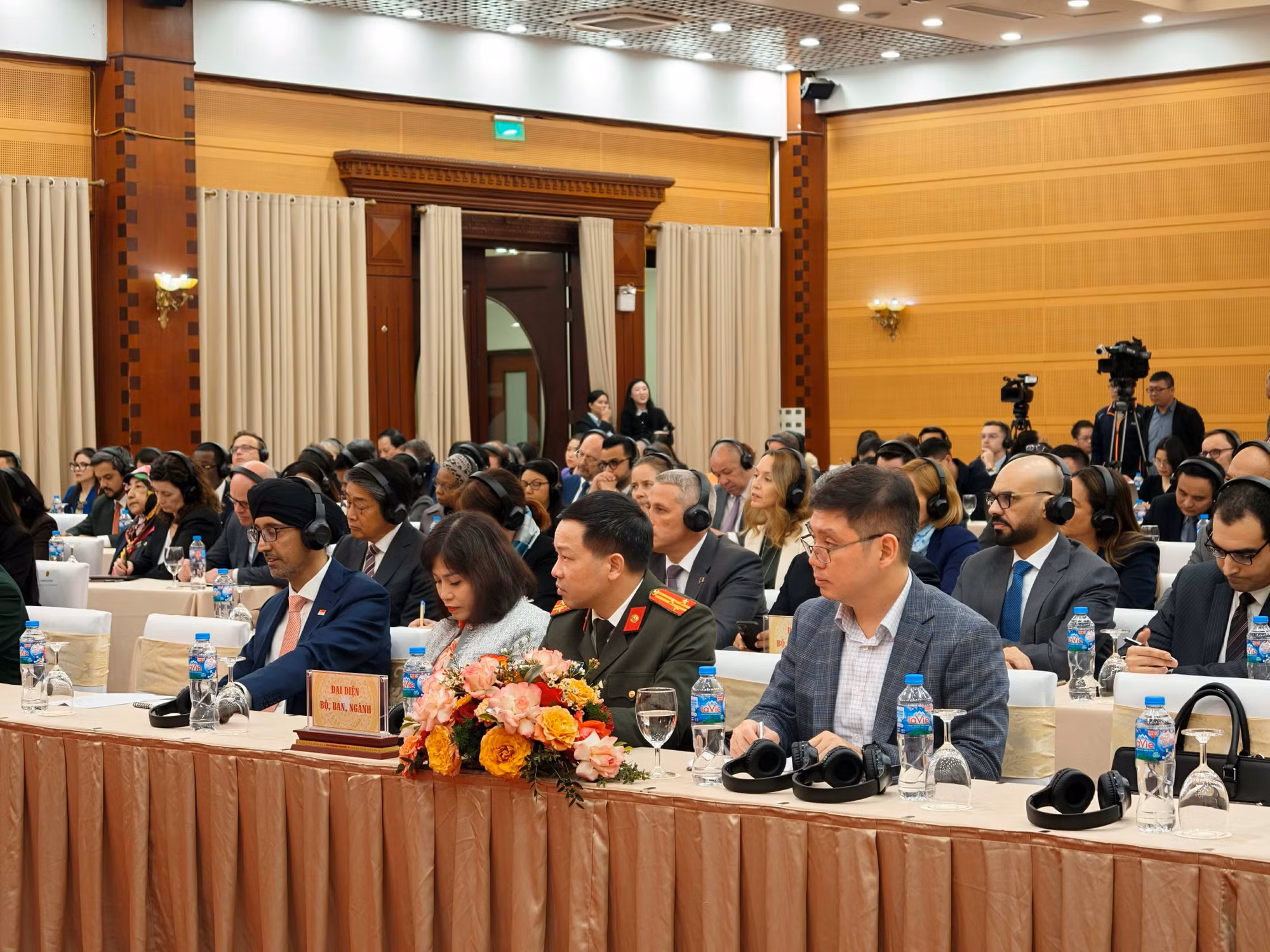 Việt Nam thông báo kết quả Đại hội XIV tới các cơ quan ngoại giao và tổ chức quốc tế - 1