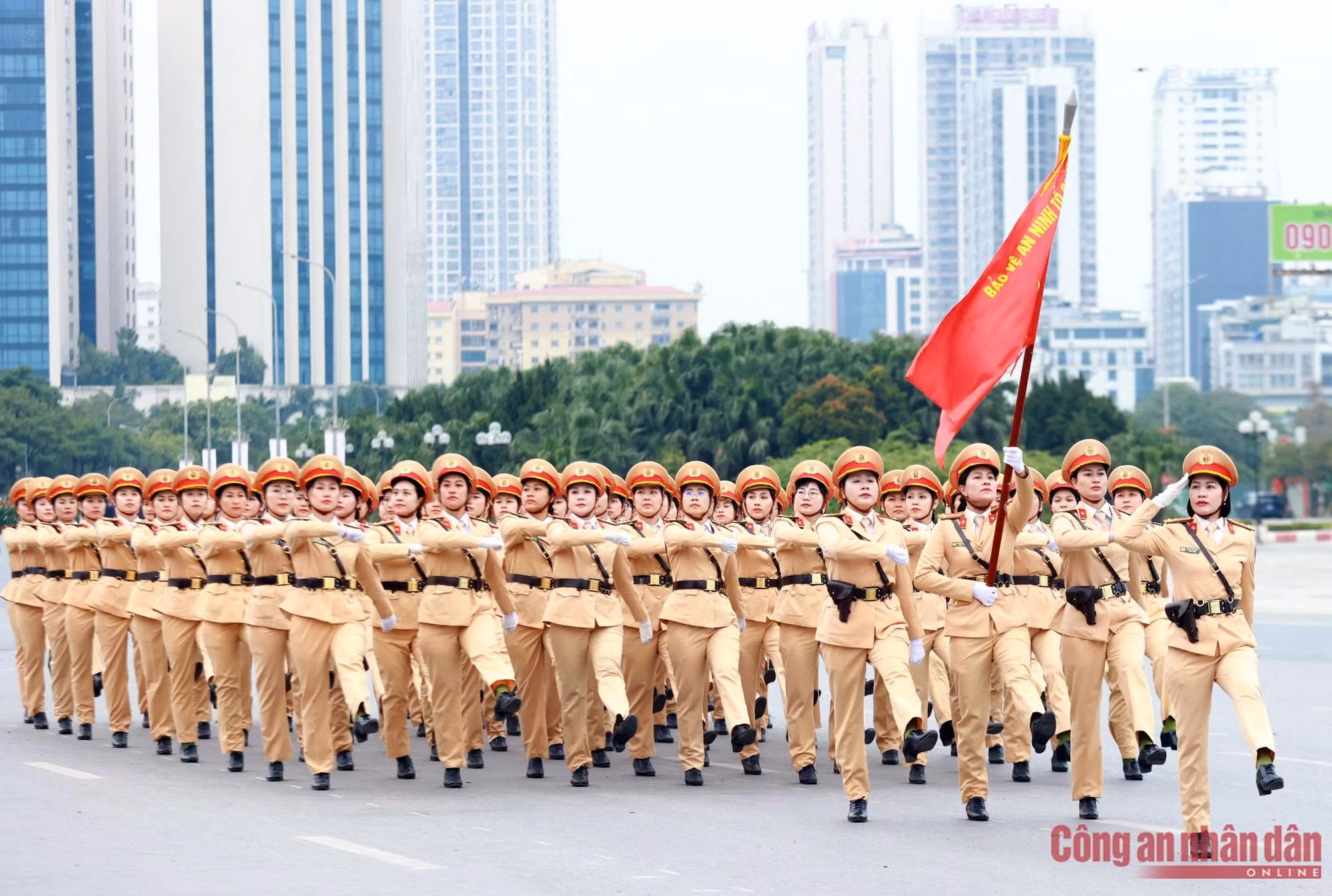 Lực lượng CAND luyện tập không ngừng, sẵn sàng ra quân bảo vệ an toàn Đại hội XIV của Đảng -0