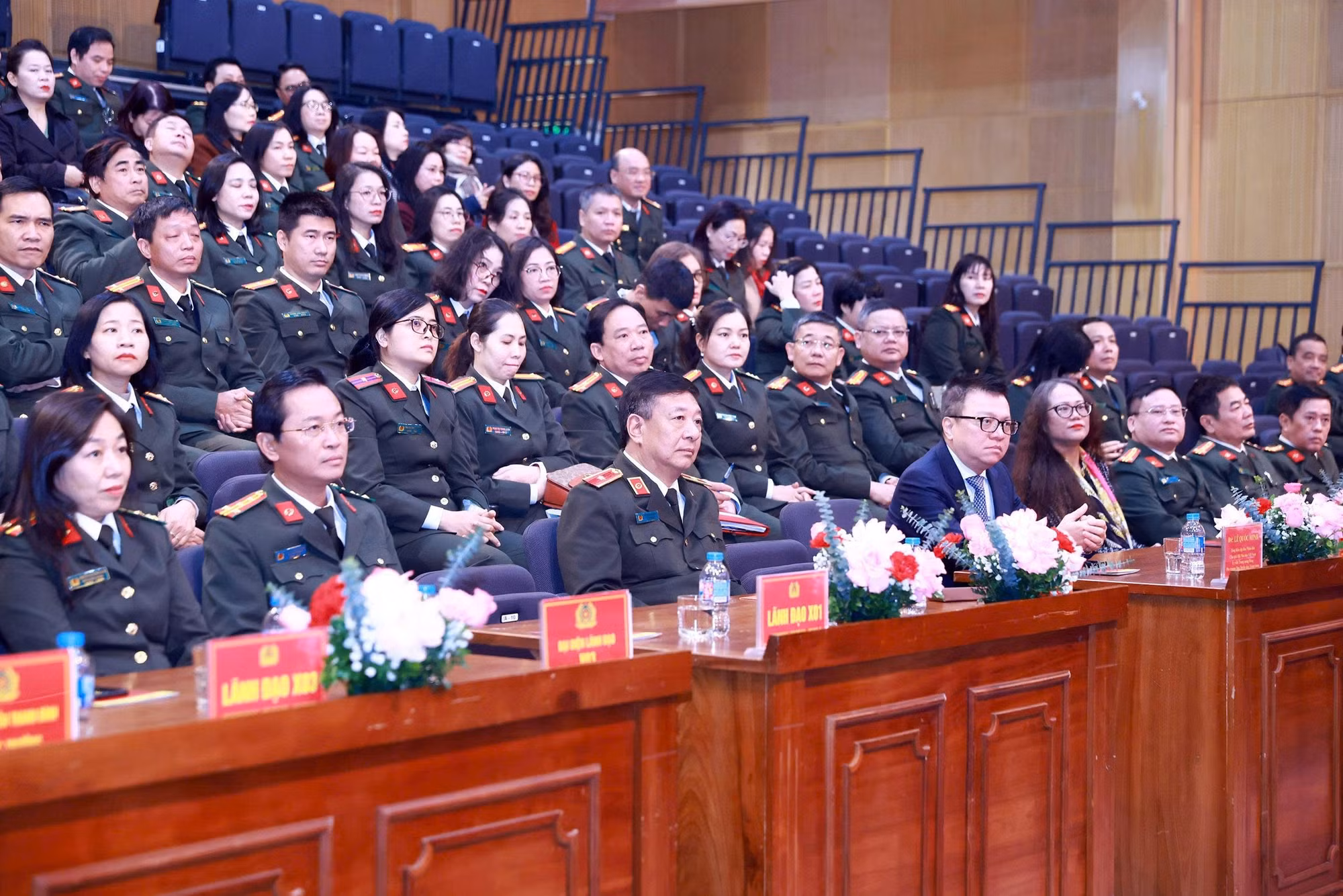 Ra mắt Chuyên trang 