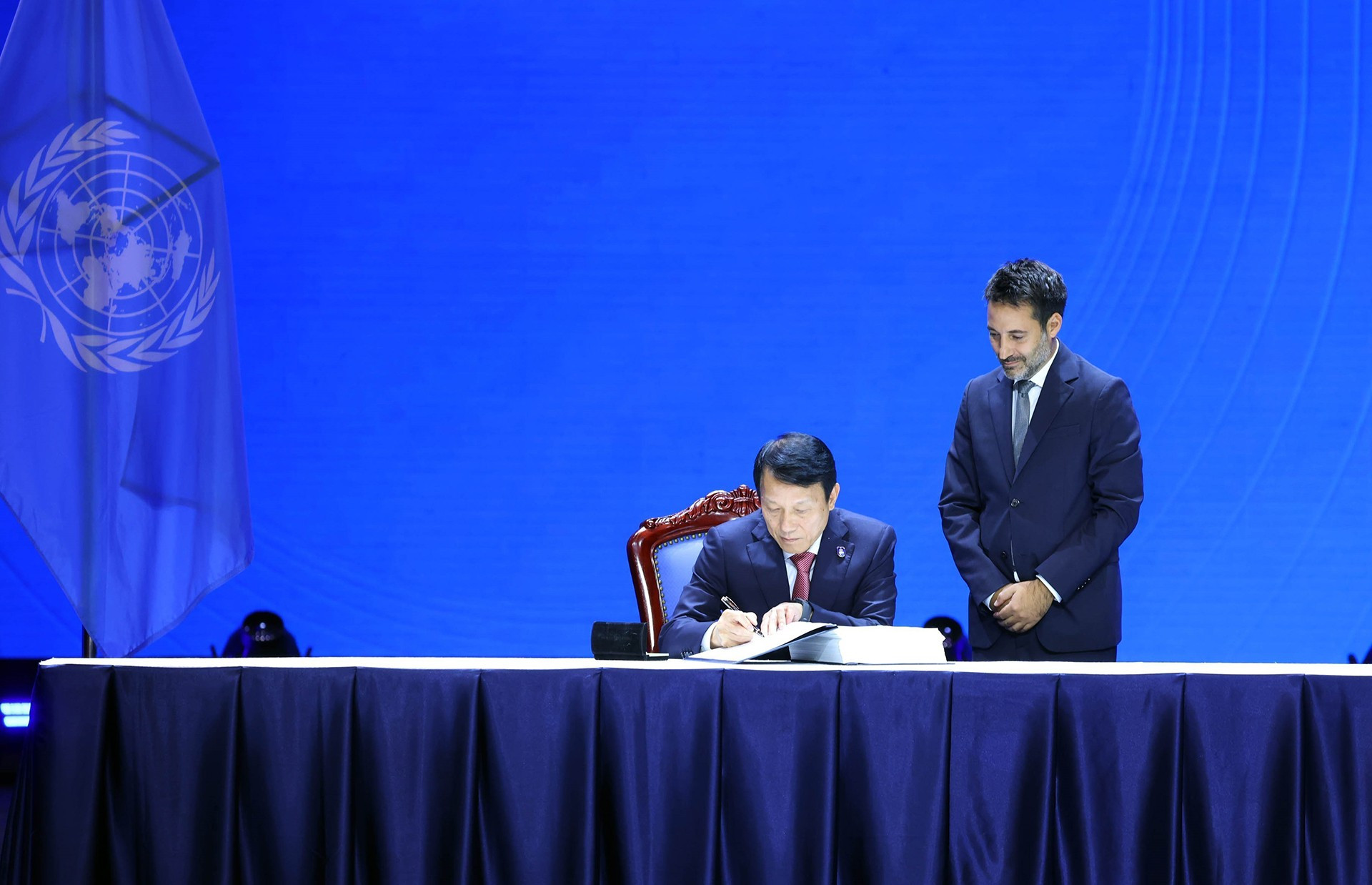 Tư duy bảo vệ an ninh quốc gia trong kỷ nguyên mới: Từ nhận thức chiến lược đến hành động kiến tạo, kỷ luật và hiệu quả -0