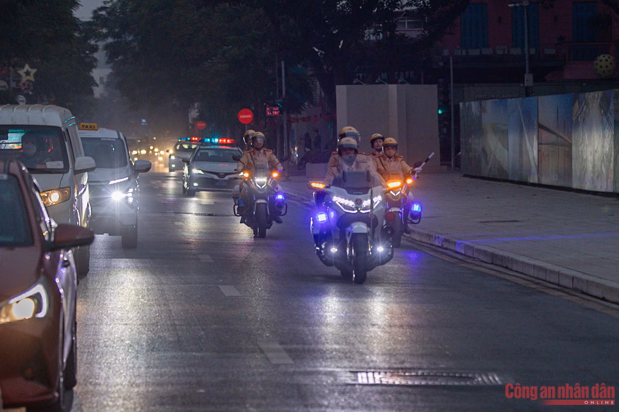 Thường trực Ban Bí thư Trần Cẩm Tú tổng duyệt công tác tổ chức phục vụ Đại hội XIV của Đảng -0