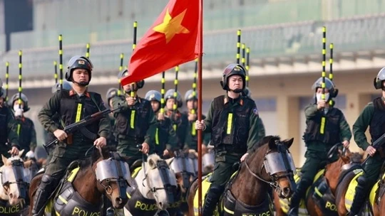 Luyện tập trong giá rét, sẵn sàng cho Lễ xuất quân bảo vệ Đại hội XIV của Đảng