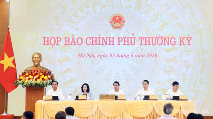 Giải đáp nhiều vấn đề về ổn định kinh tế vĩ mô và sắp xếp thôn, tổ dân phố