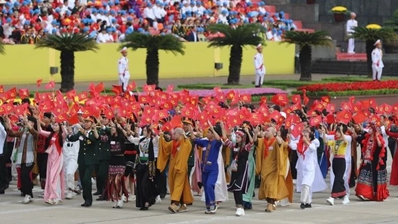 Bảo đảm Văn kiện Đại hội XIV trở thành động lực đổi mới tư duy và hành động, khơi dậy khát vọng phát triển