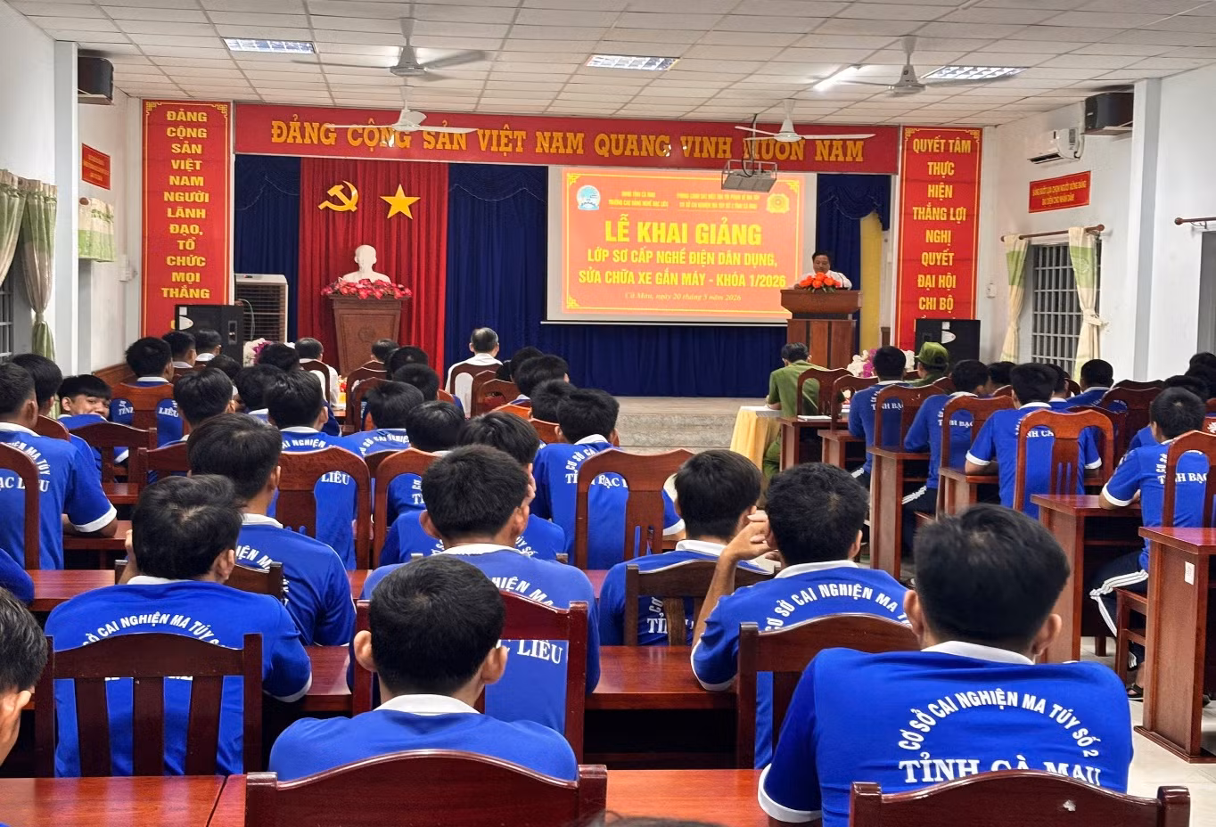 Việc mở các lớp đào tạo nghề và chính sách vay vốn ưu đãi đã tiếp thêm niềm tin, động lực mạnh mẽ cho người nghiện tái hòa nhập cộng đồng.