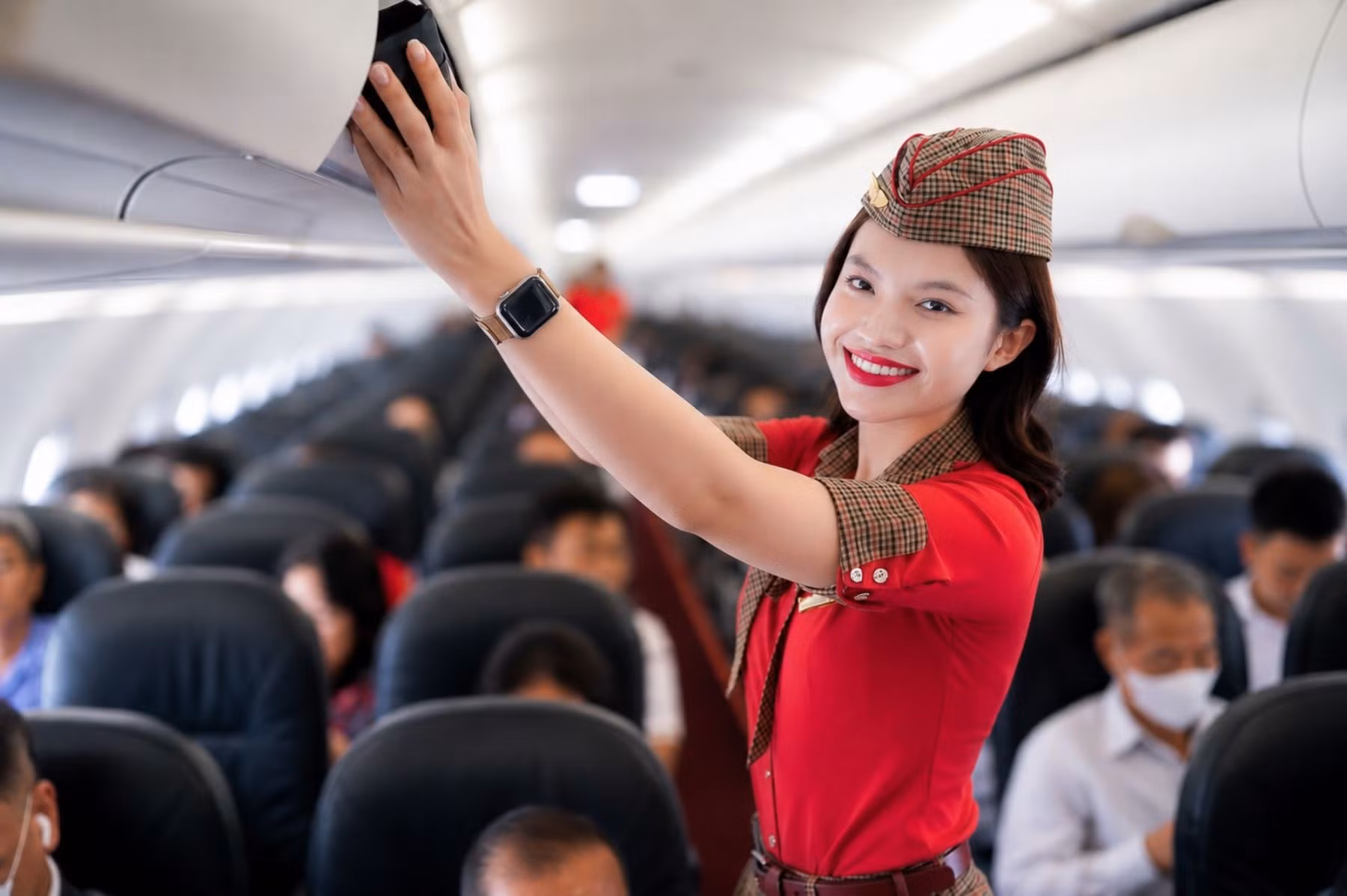 Hành khách có thể săn vé Eco chỉ từ 0 đồng (chưa bao gồm thuế, phí) trên tất cả các đường bay Vietjet.
