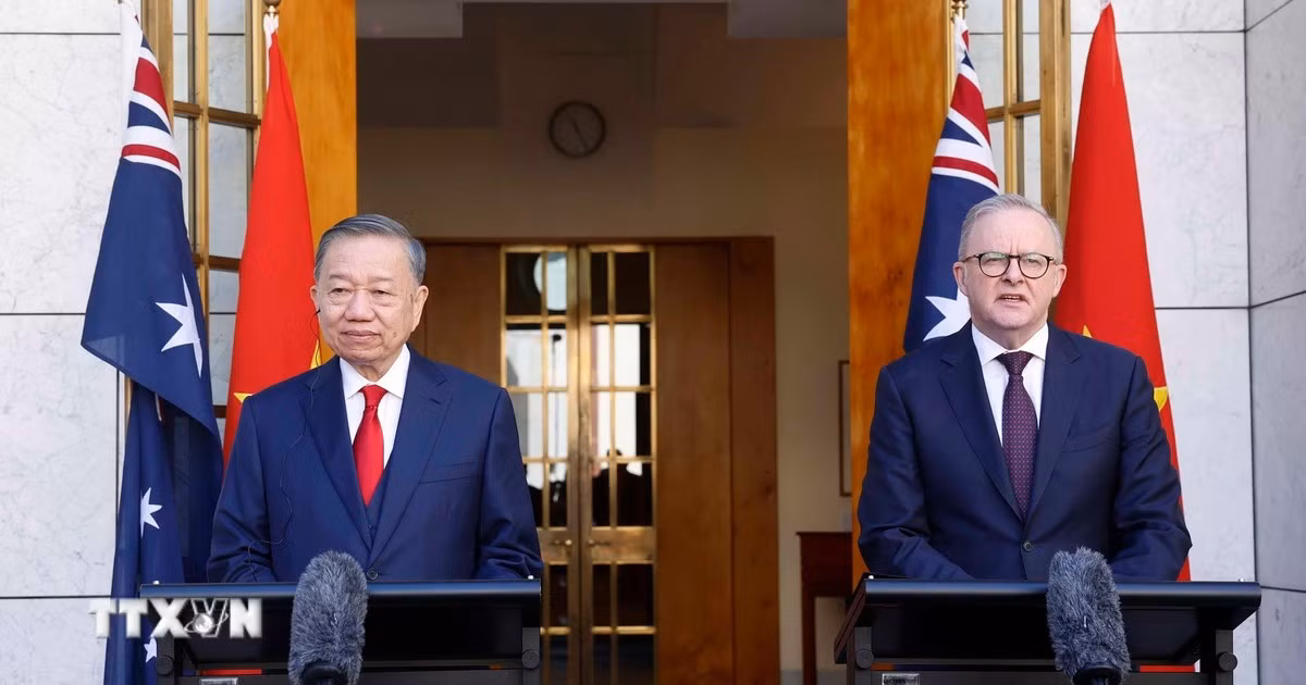 ttxvn-tong-bi-thu-chu-tich-nuoc-to-lam-va-thu-tuong-australia-gap-go-bao-chi-8946583-3.jpg