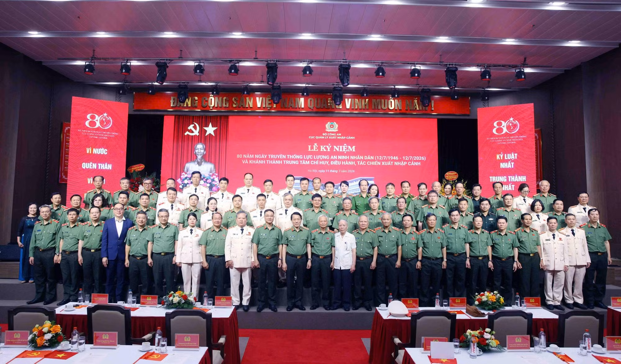 z8031950132282-573fea91adc63124bdee46e2c3105f28.jpg
