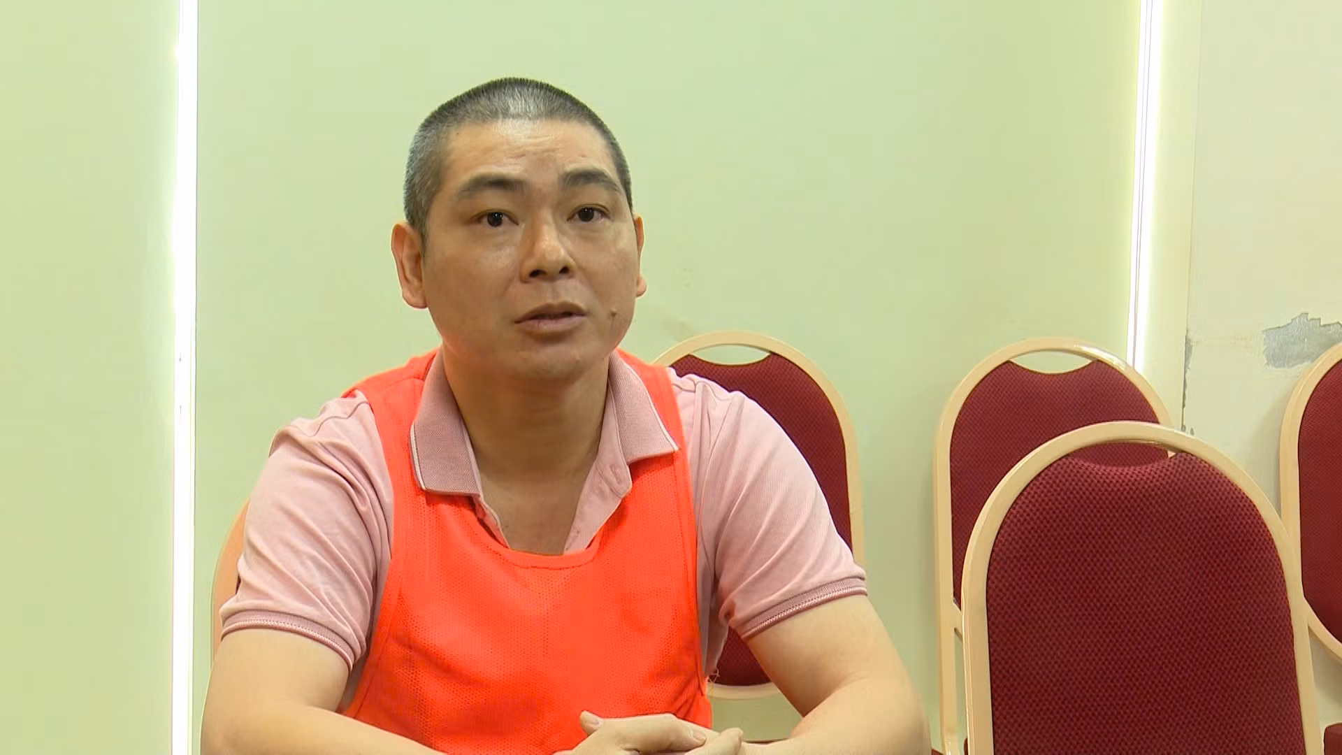 Đối tượng Lương Song Hào tại cơ quan Công an.
