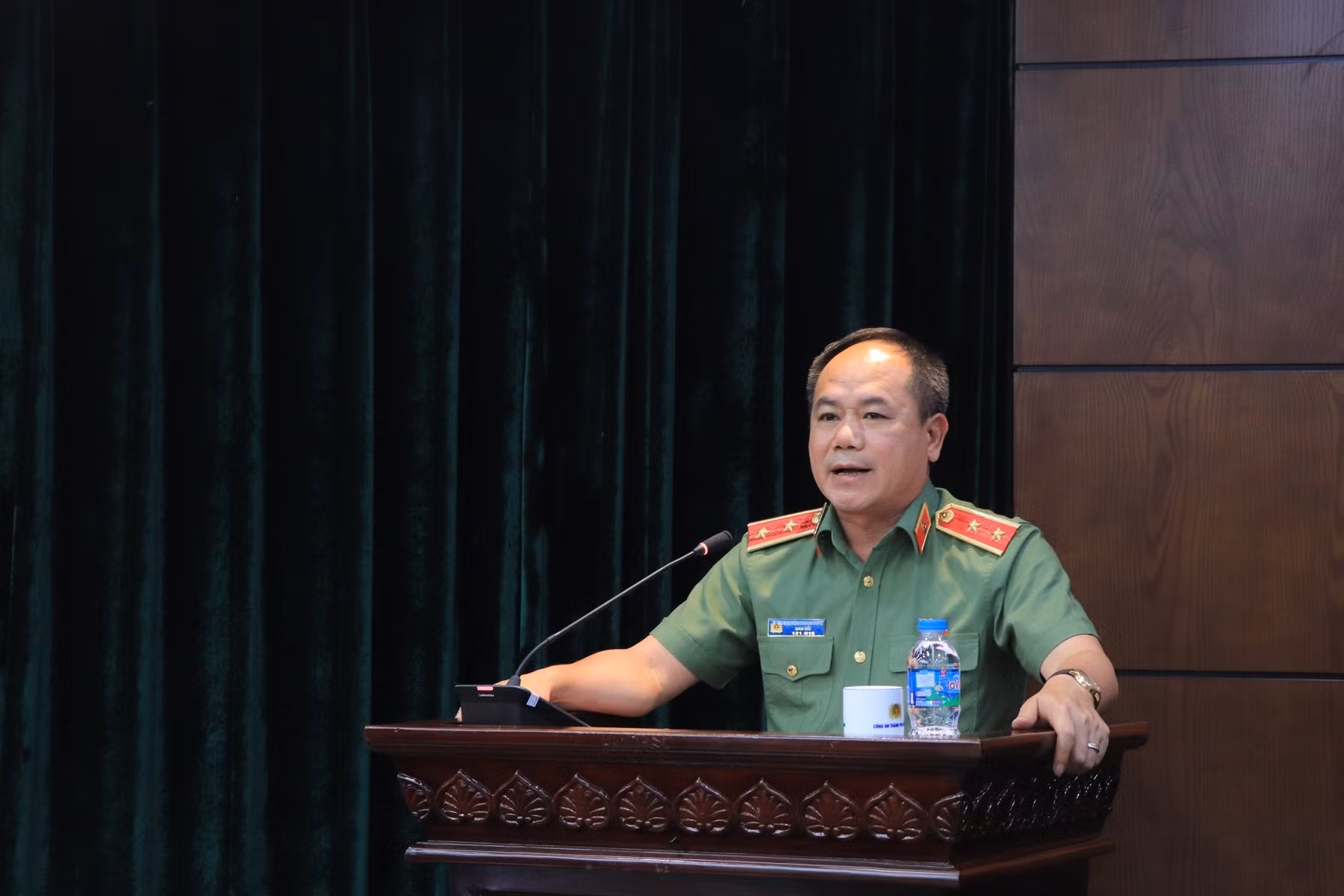 Trung tướng Nguyễn Thanh Tùng, Giám đốc Công an TP Hà Nội phát biểu đáp từ.