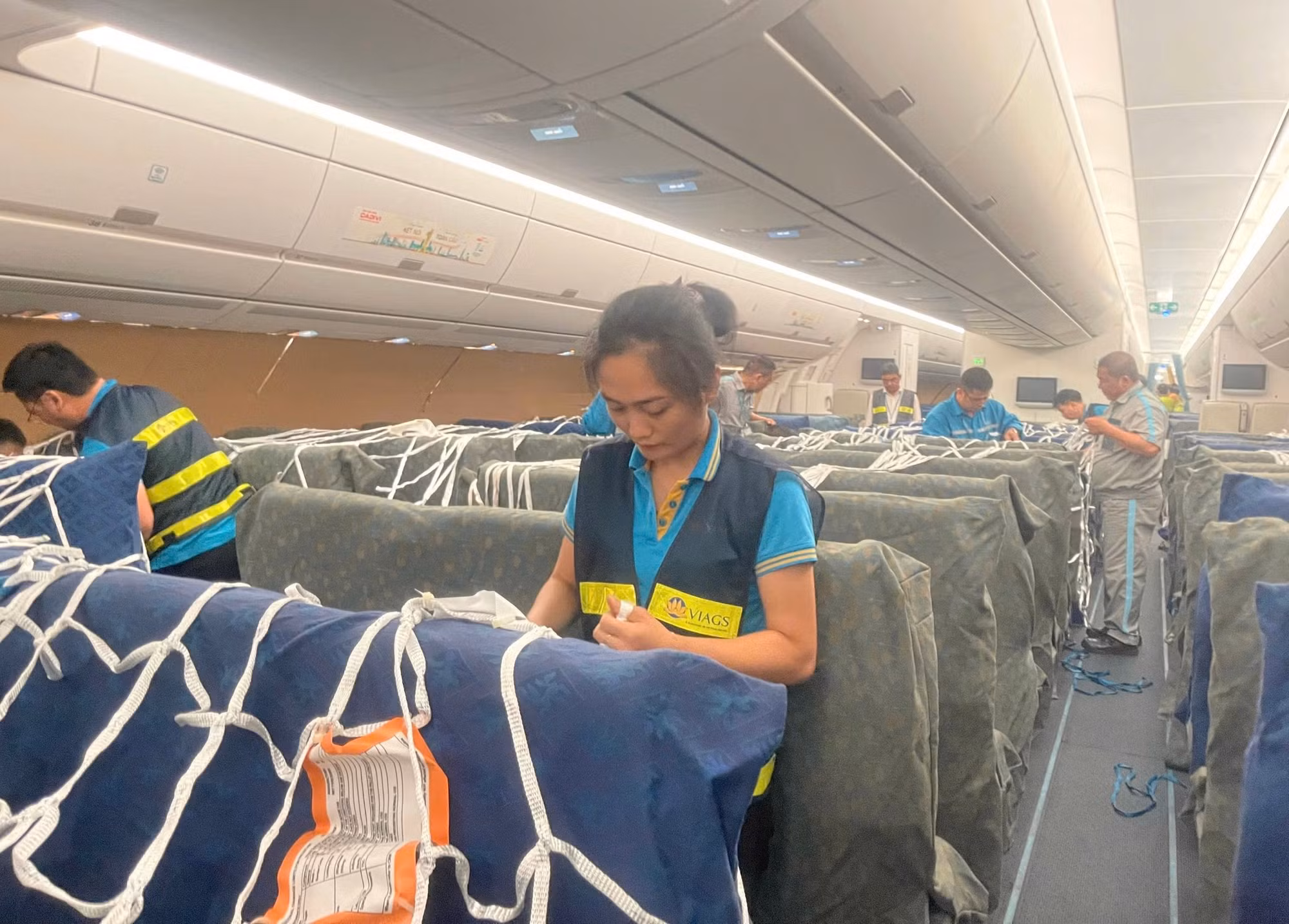 62-vietnam-airlines-da-huy-dong-toi-da-nguon-luc-de-trien-khai-chuyen-bay-dac-biet-bao-dam-dua-hang-hoa-ho-tro-den-venezuela-trong-thoi-gian-som-nhat.jpg