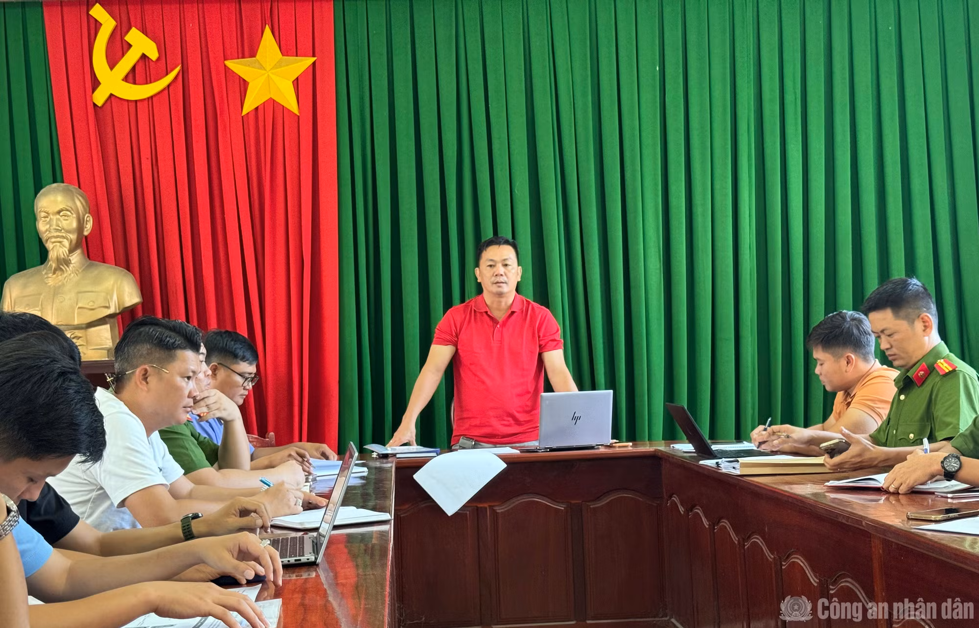 cand_br_hinh-1.jpg