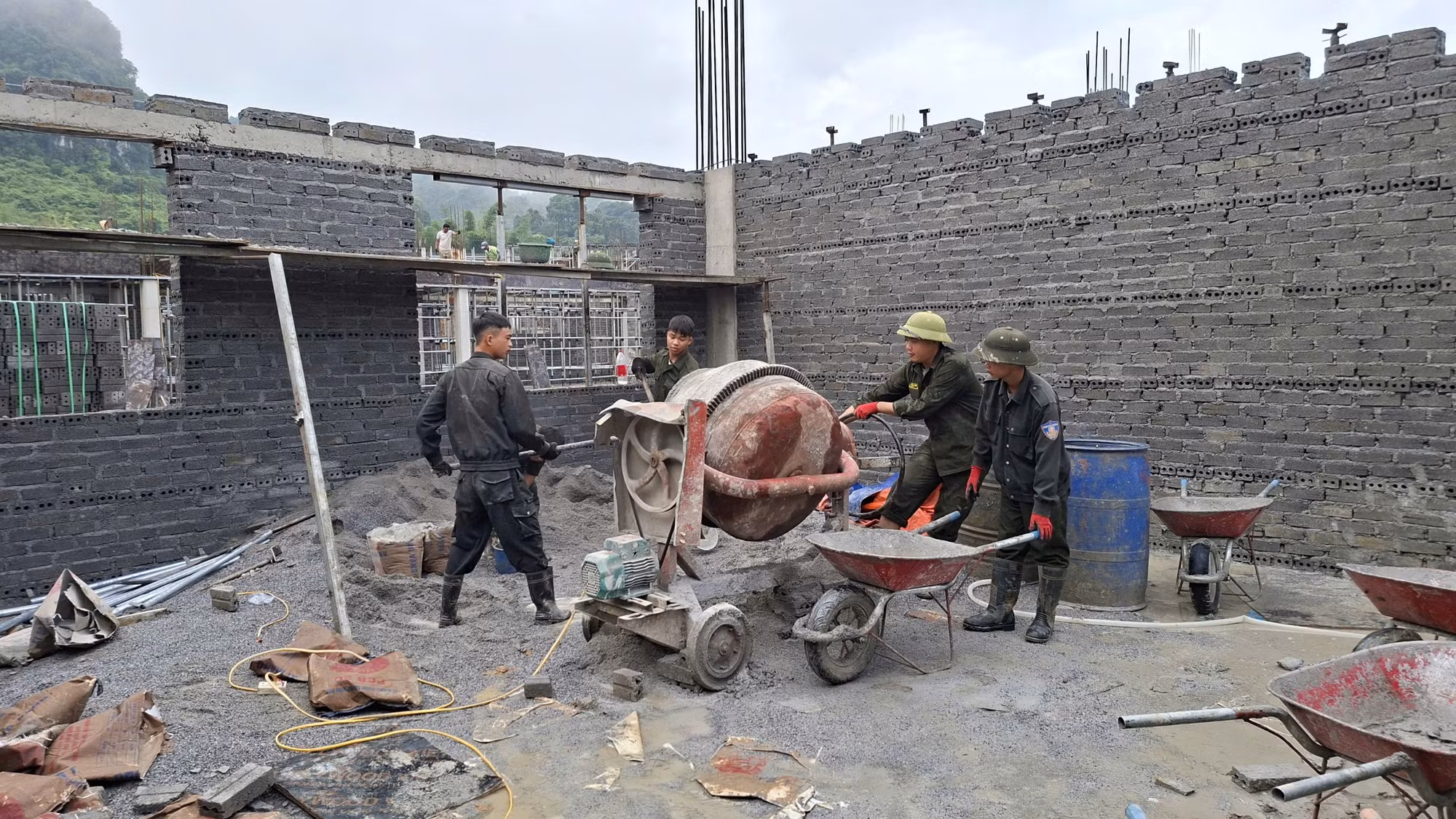 cscd1-dam-thuy.jpg