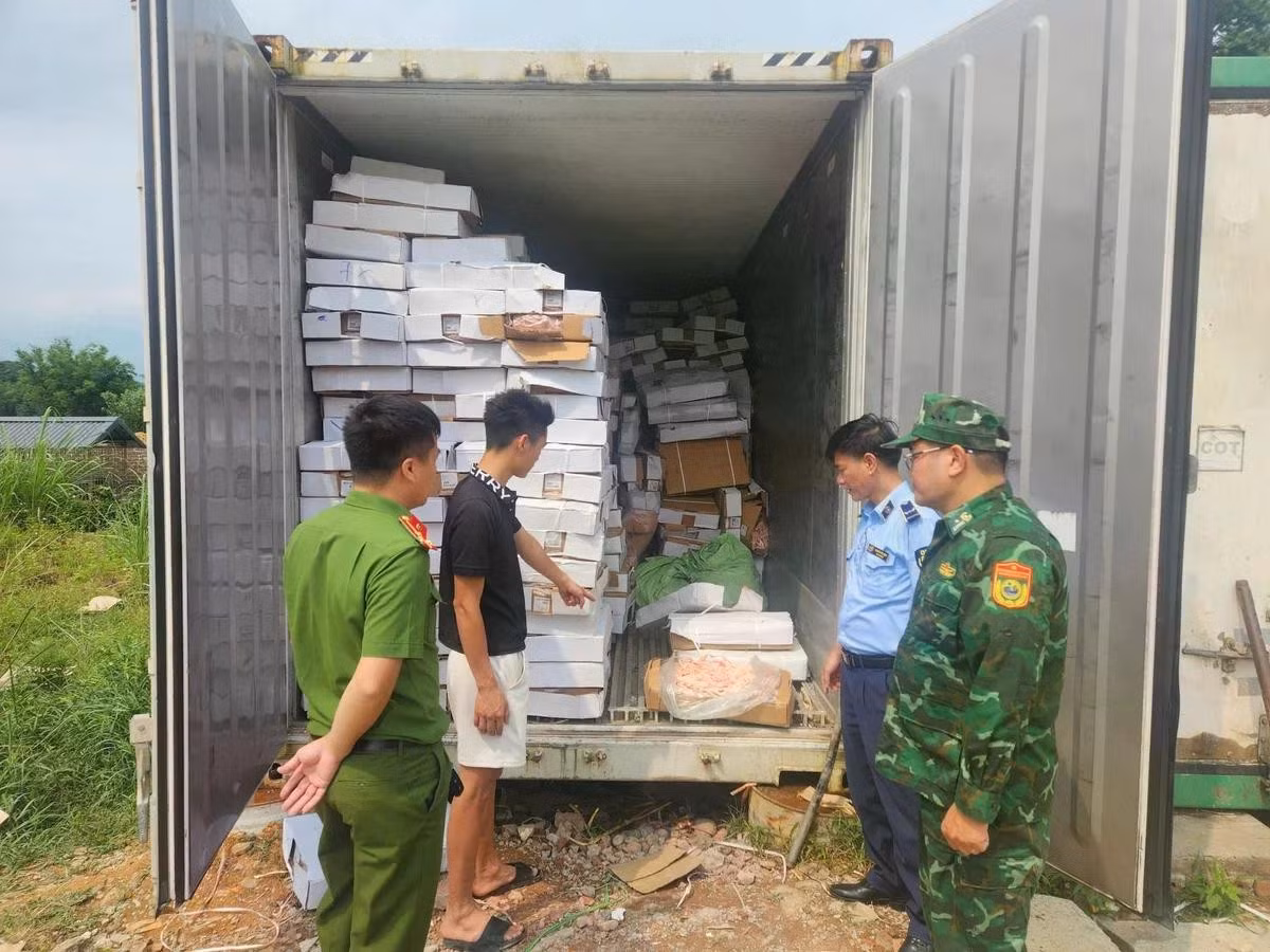 tp-ban-095806-912-104043.jpg