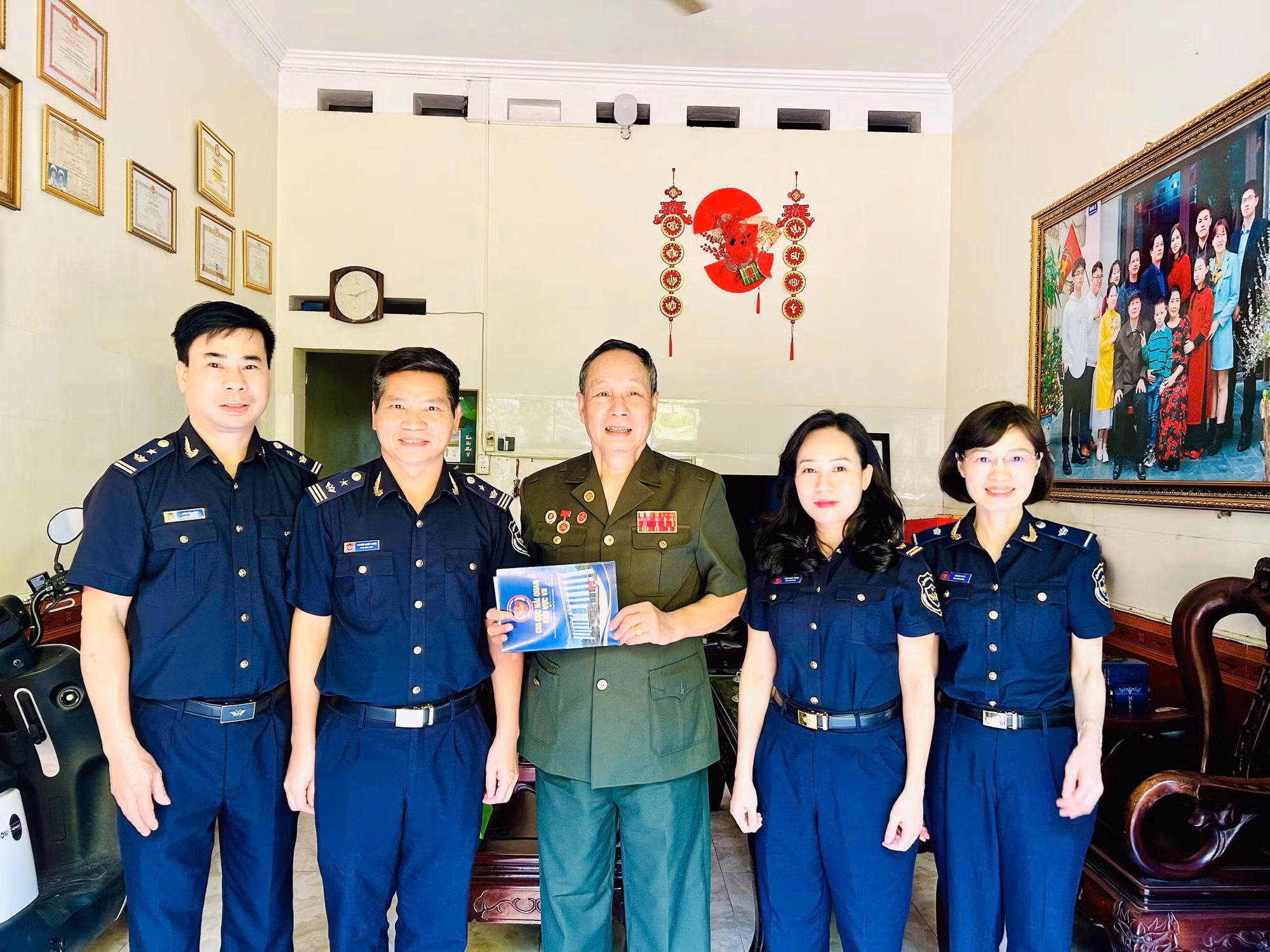 anh-31-hqkv-vii.jpg