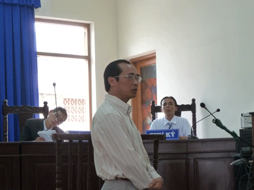 Ông Nguyễn Ngọc Thư tại phiên toà sơ thẩm năm 2013