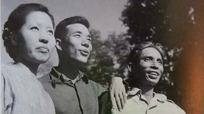 Đã theo nghề thì hãy viết đi