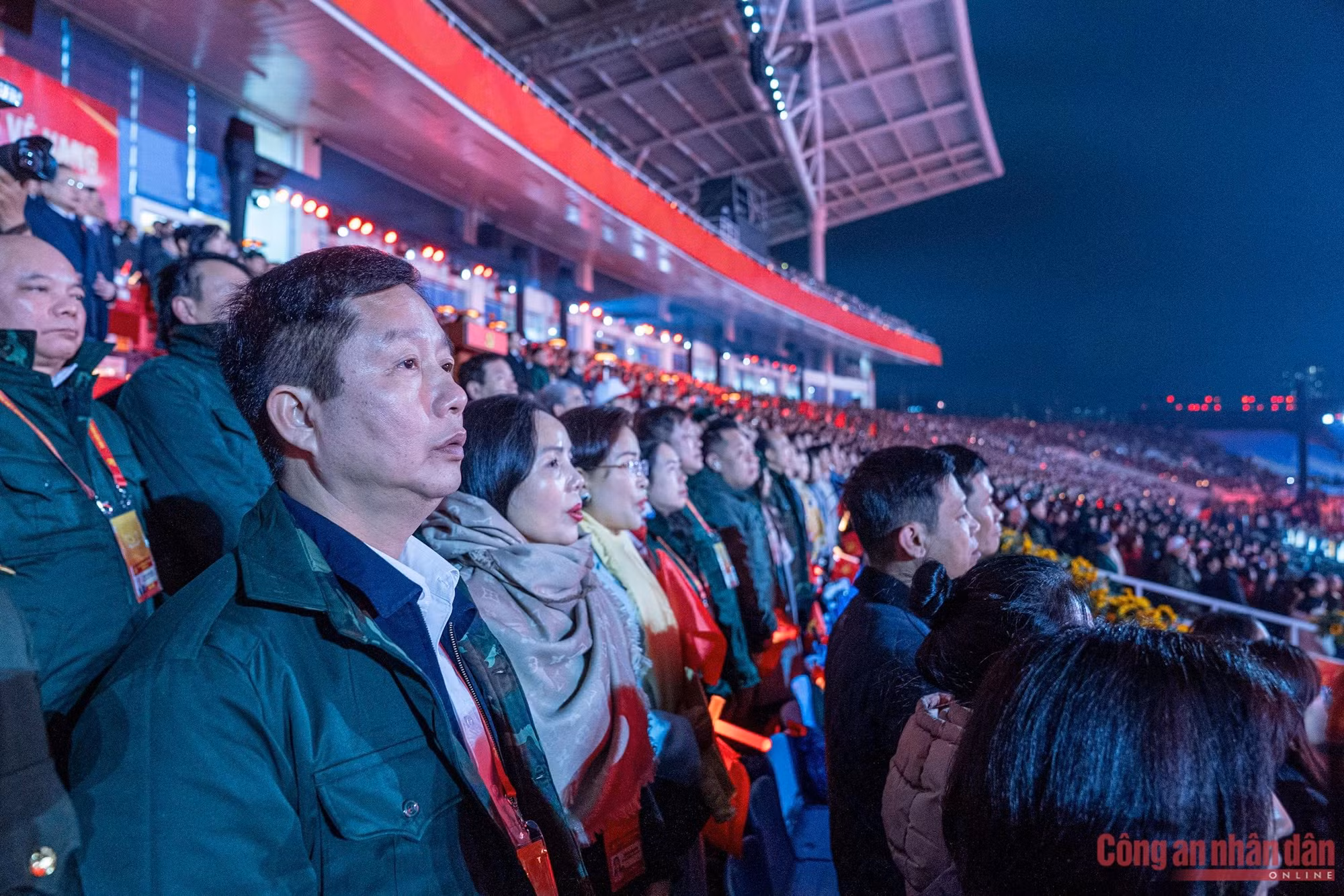 “Dưới lá cờ vẻ vang của Đảng” – Bản hùng ca chào mừng thành công Đại hội XIV -0