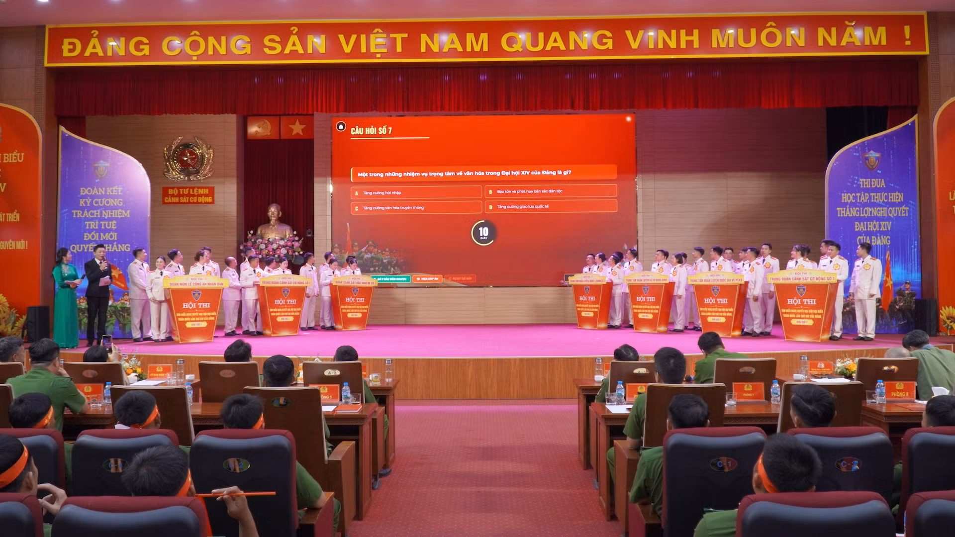 quang-canh.jpg