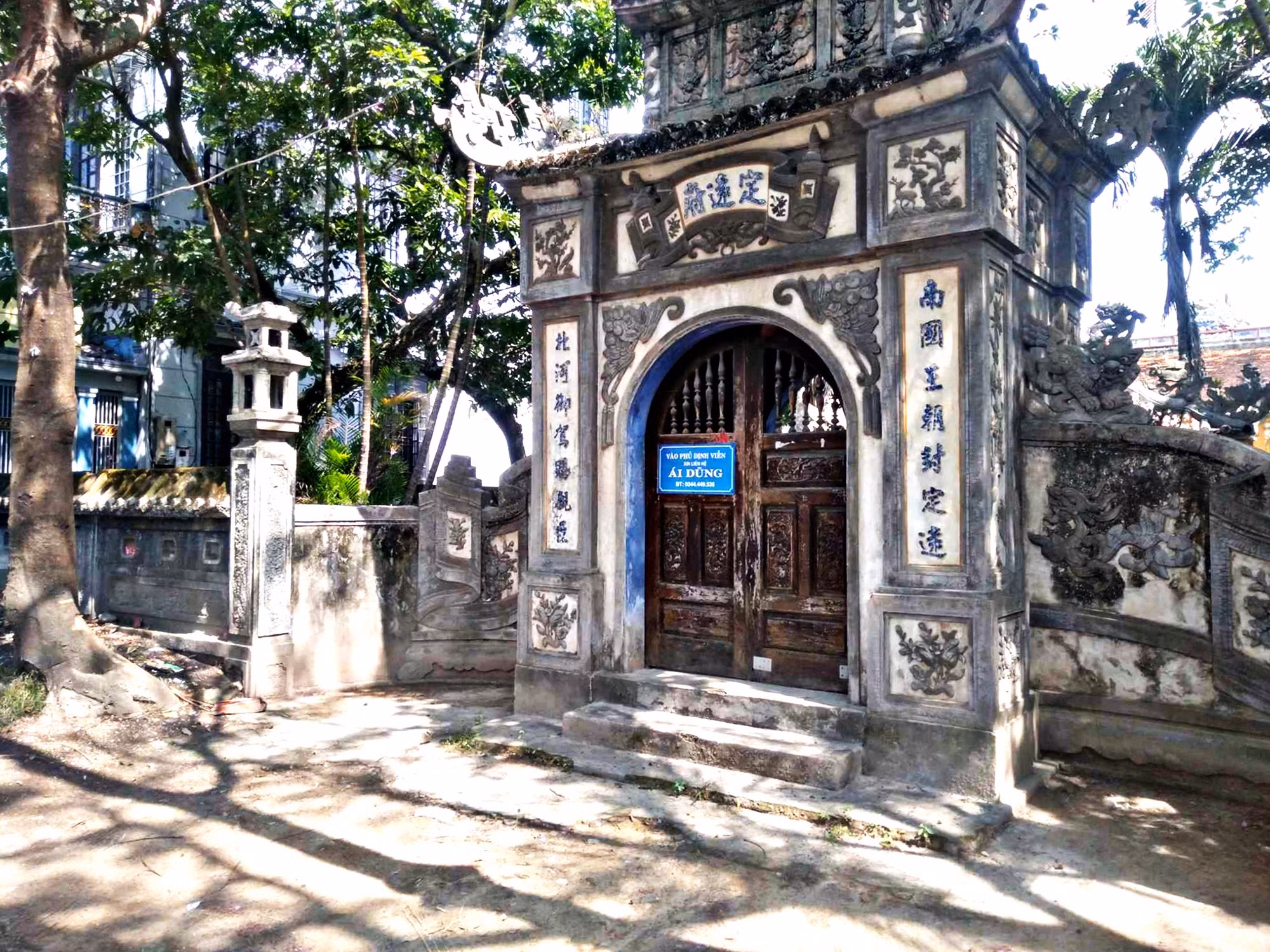 1-dau-tich-mai-nha-xua-ho-tran.jpg