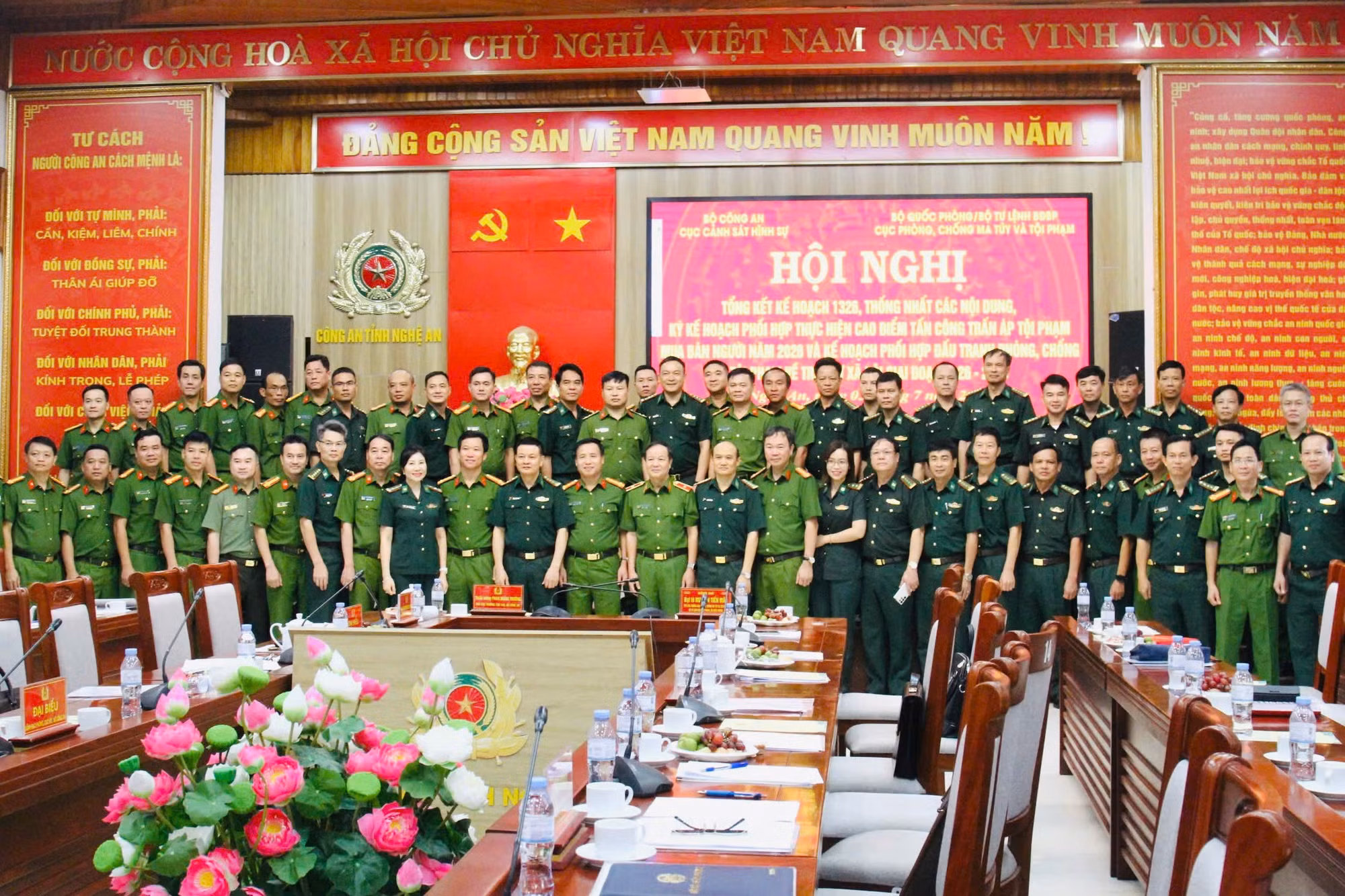 c023.jpg