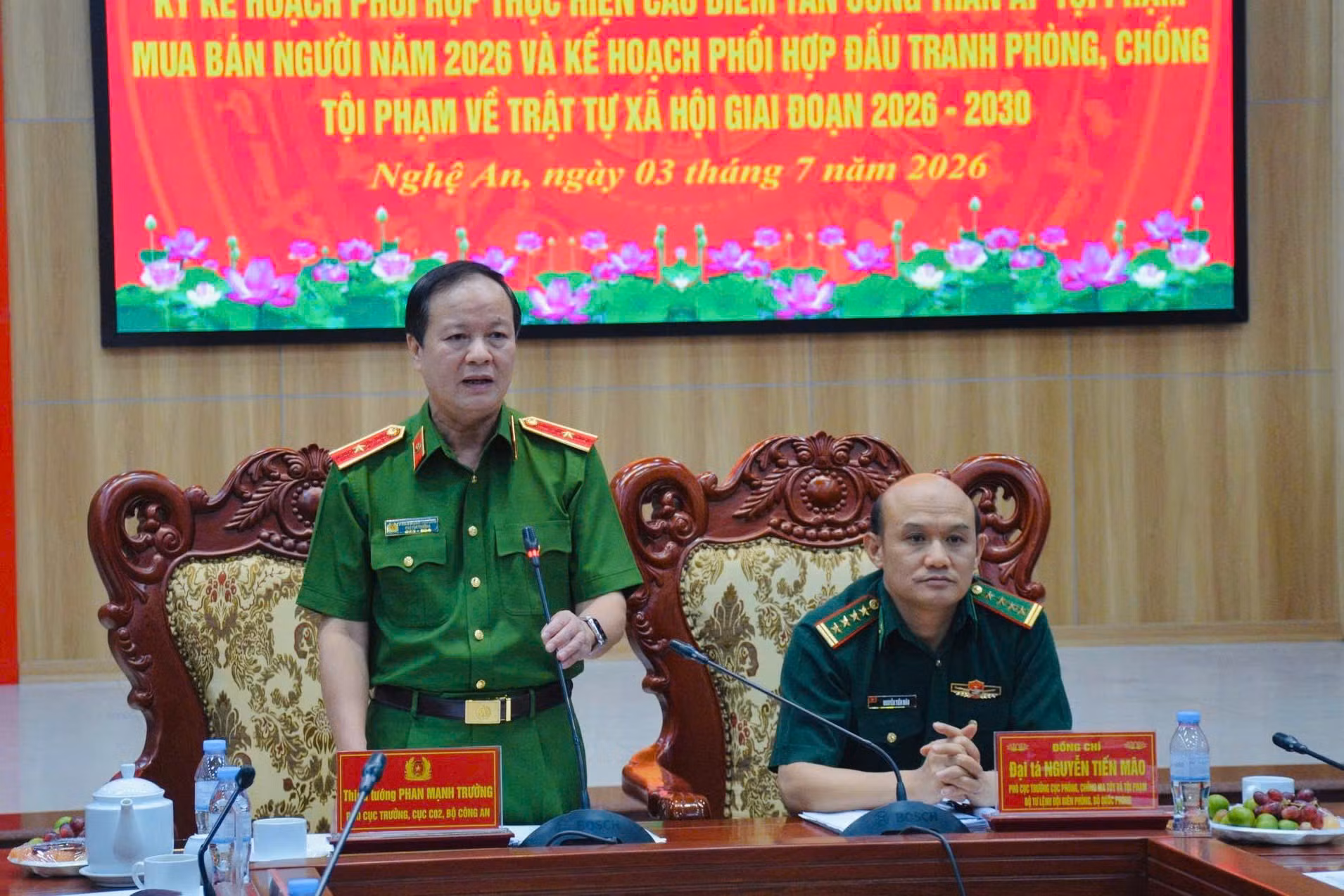 c027.jpg