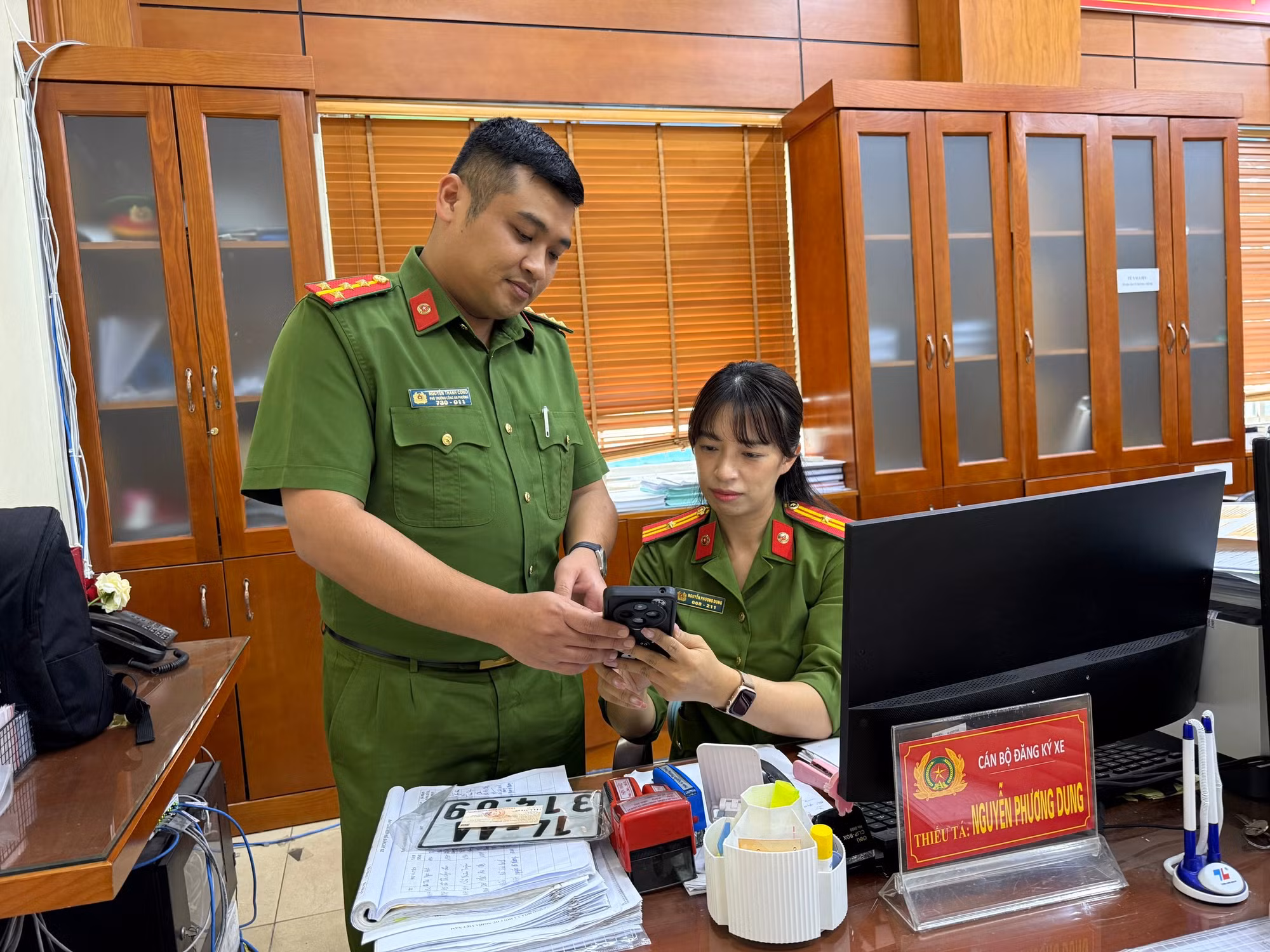 dai-uy-4.jpg