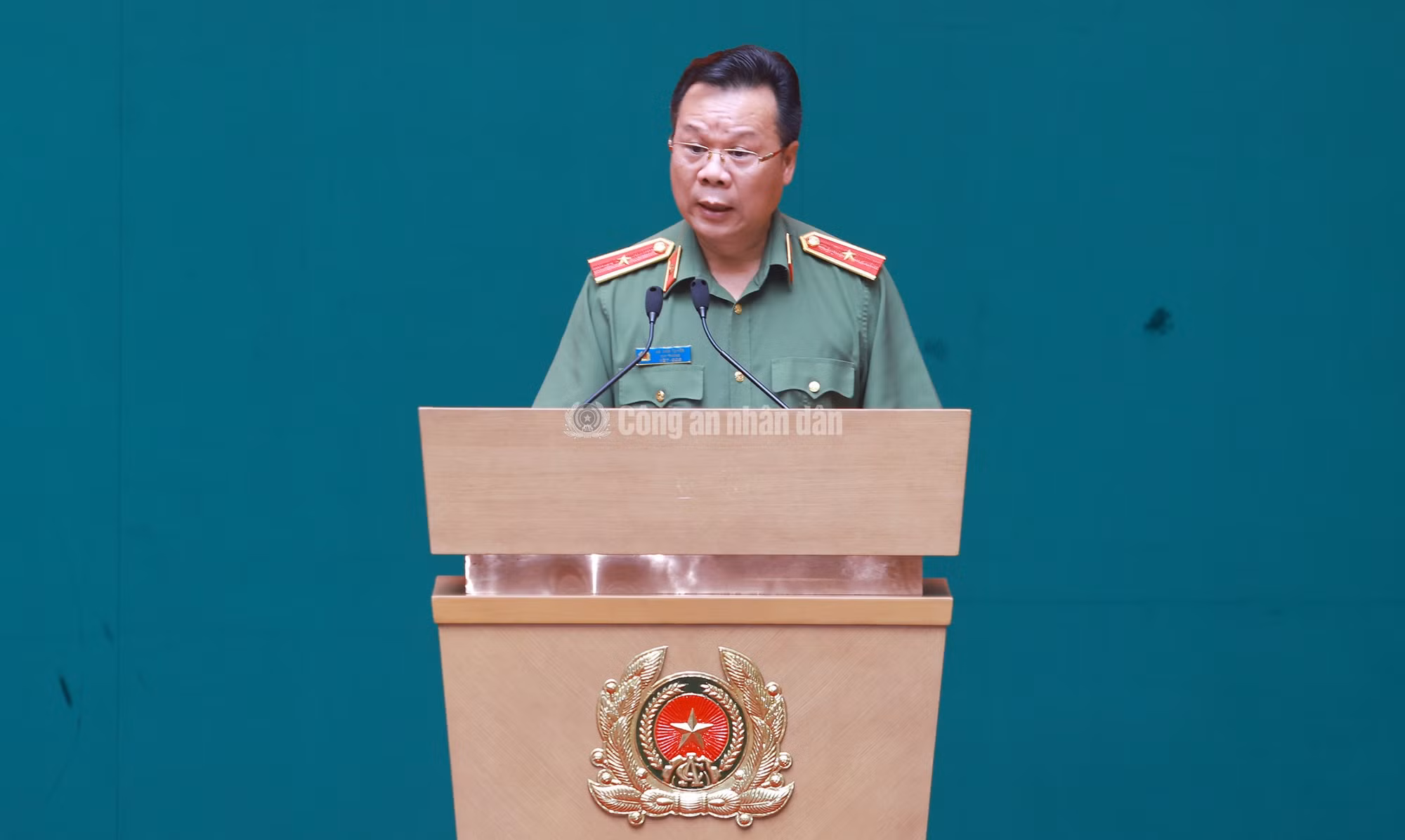 cand_c_k-ha1331.jpg