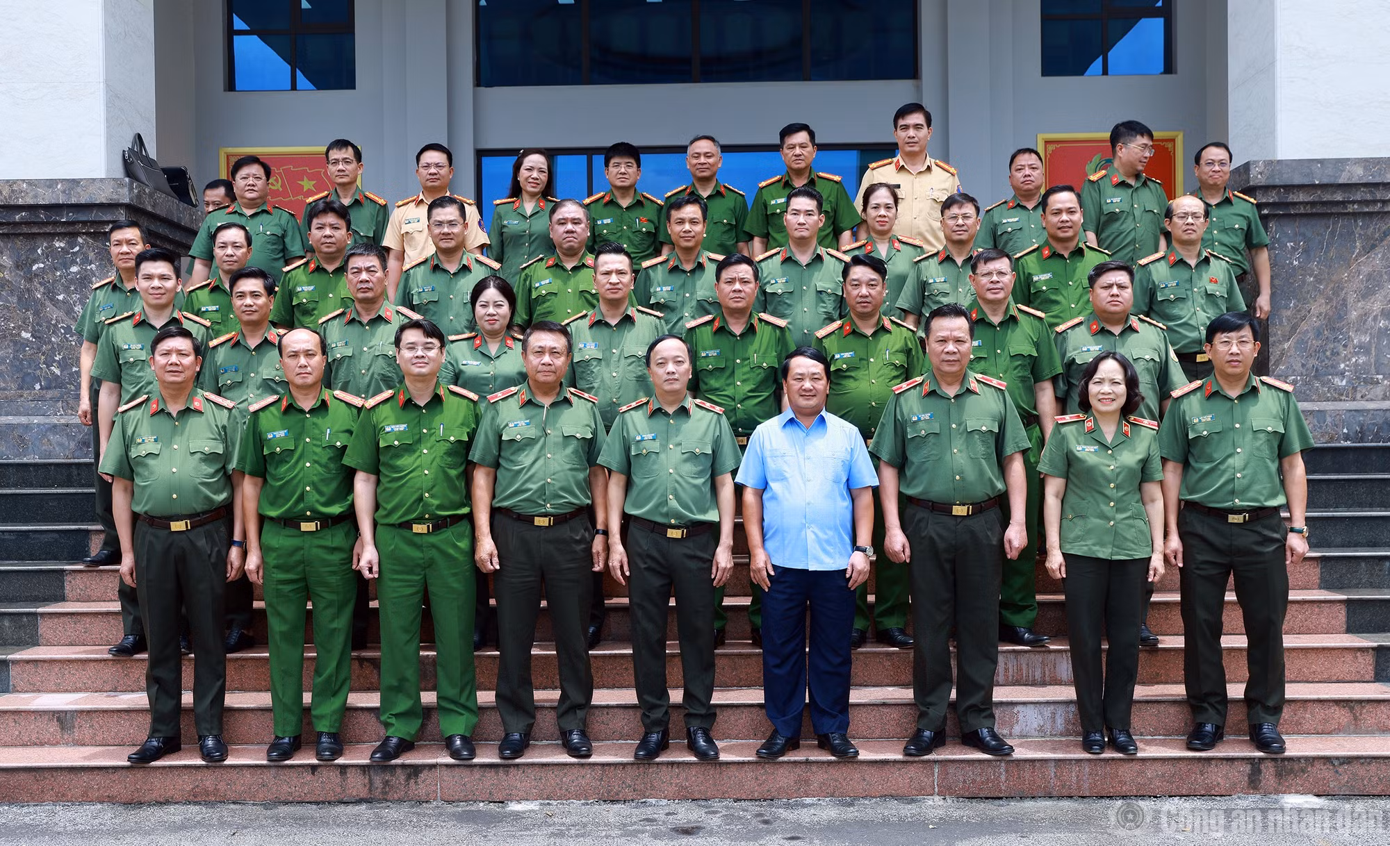 cand_br_k-ha2072.jpg