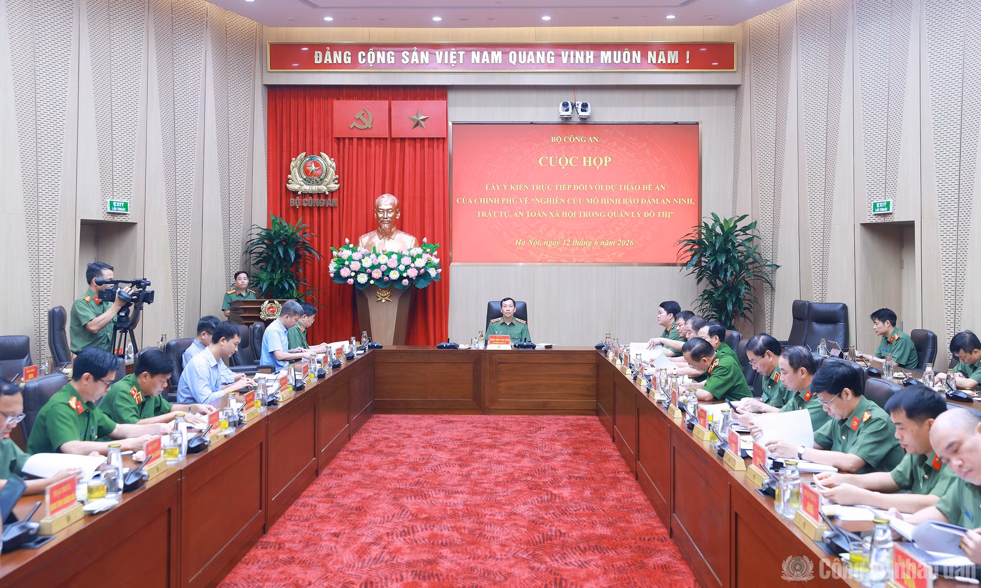 cand_br_k-ha2274.jpg