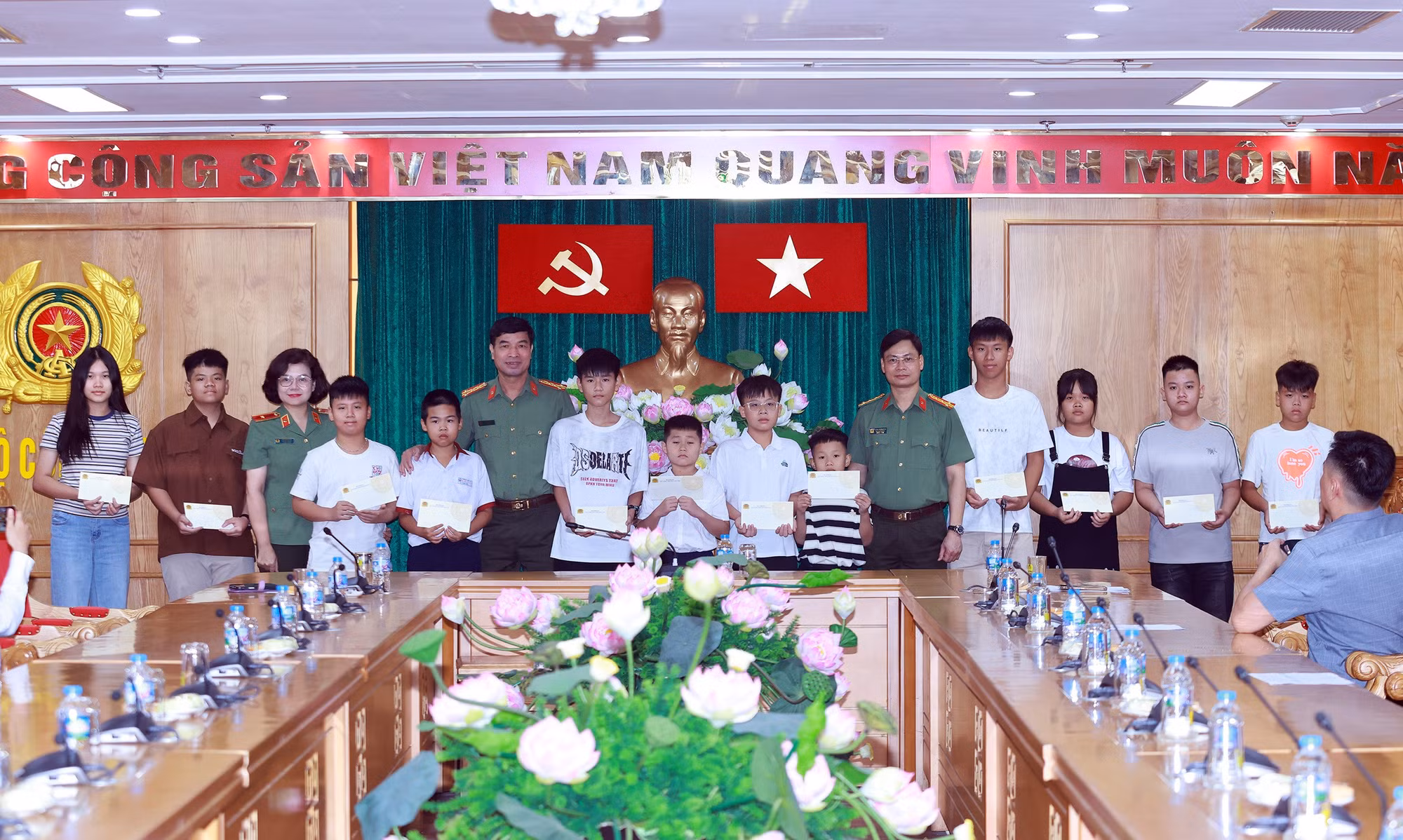 k-ha2494.jpg