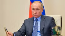Số ca nhiễm COVID-19 liên tiếp phá rào, ông Putin lệnh quân đội ứng phó