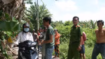 Tổ trưởng bảo vệ dân phố cùng em trai dũng cảm bắt cướp