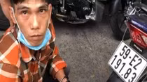 Tên trộm 4 tiền án chuyên đá xế với chiêu dán băng keo đổi biển số