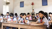 Bình Phước: Trao quyền cho các trường chọn cách học để ngừa COVID-19